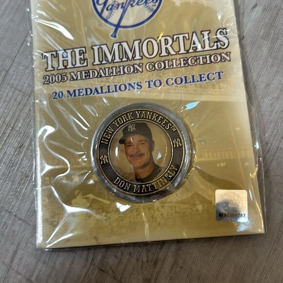 Don Mattingly #23 Immortals 2005 Medallion Collection New York Post Yankees Coin - Picture 3 of 7